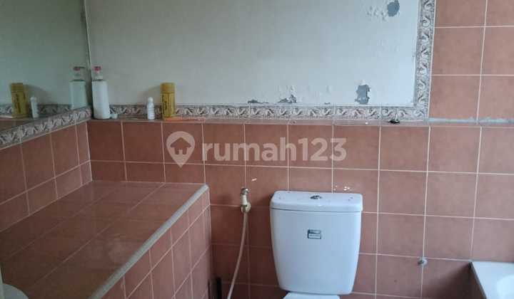 House Ready to Move In Sabang in Lippo Karawaci Area Flood-Free 2
