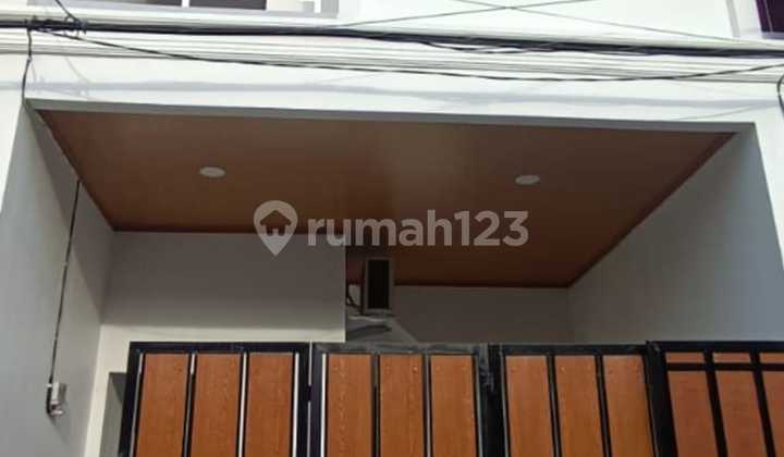 Sisa 2 Unit Lagi, Dijual Rumah Baru 2 Lt Di Poris Indah