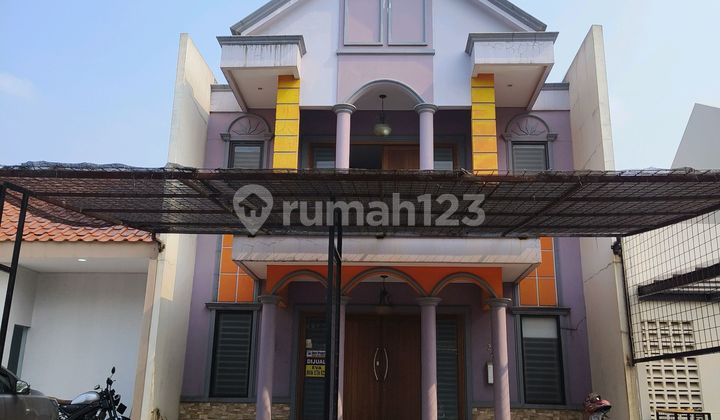 Ready-to-Occupy House in the Premium Area of Alam Sutera Ready-to-Occupy House in the Premium Area of Alam Sutera