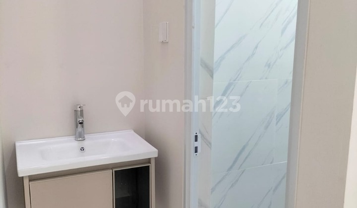 For Sale Good House Quickly In Poris Indah, Cipondoh - Tangerang 2