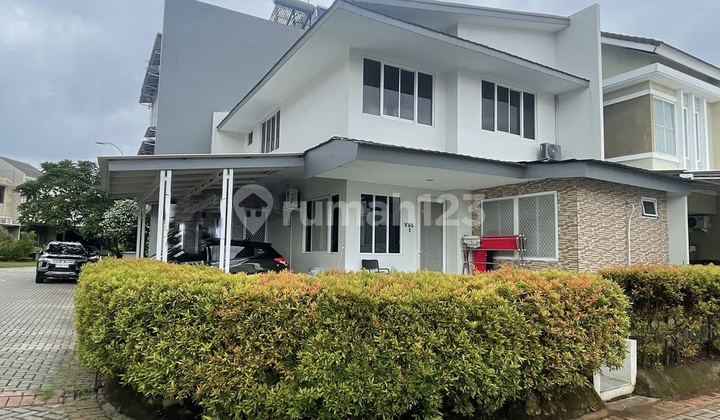 Turun Harga!! Rumah Siap Huni Hoek Aman Banget Bebas Banjir