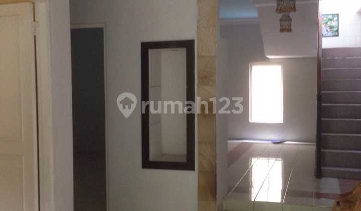 Nice House Ready to Live In Flood-Free in North Lippo Karawaci Area 2