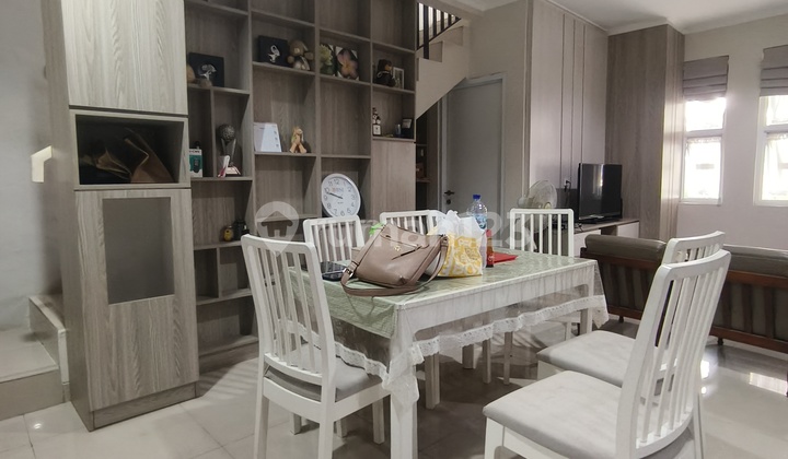 Rumah Siap Huni Bagus Di Modernland Hadap Timur 