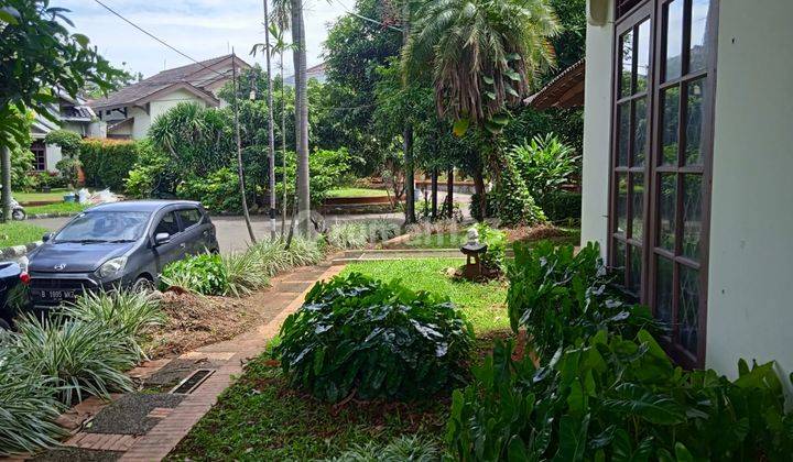 Rumah Bagus Dan Kokoh Depan Taman Dalam Cluster Yang Asri Nyaman 2