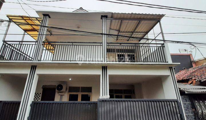 Rumah 2 Lantai Yang Rapi Apik Siap Huni 5 Menit Ke St Kereta Api 1