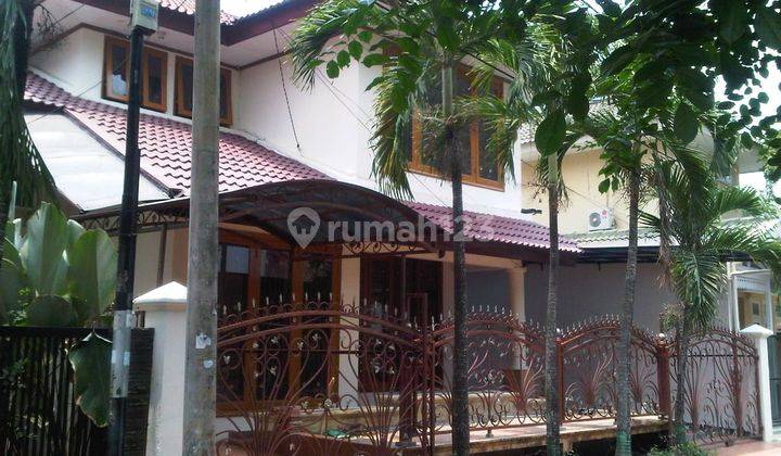 Rumah Kokoh 2 Lantai Sangat Apik Dekat Mesjid Raya Bintaro Jaya 2