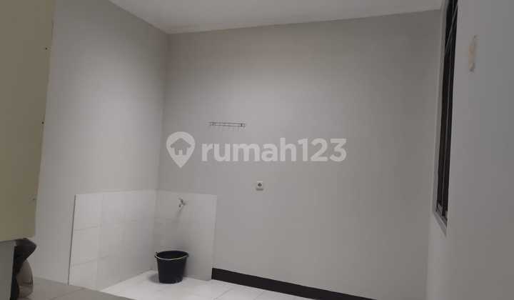 Rumah Mungil siap Huni, 10 Menit Ke Stasiun KRL,strategis,bebas banjir 2