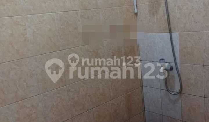 Rumah 2 lantai dalam perumahan yang strategis 5 menit ke st KRL 2