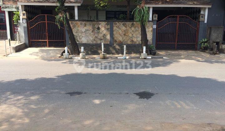 Rumah pinggir jalan ry keb baru Strategis Untuk Bisnis Ruang Kantor cafe Rumah pinggir jalan ry keb baru Strategis Untuk Bisnis Ruang Kantor cafe