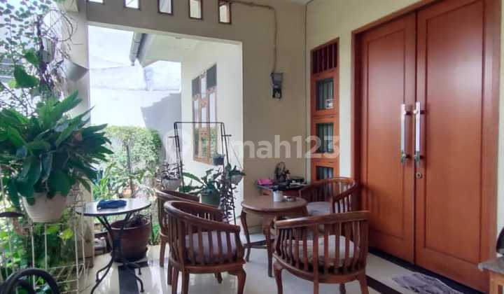 Rumah Bagus Terawat Rapih,Lingkungan Tenang 5 Menit Dari Jl. Veteran