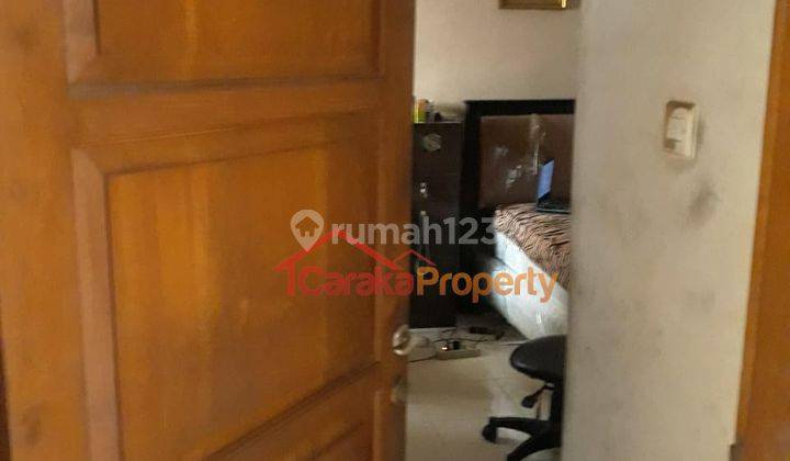 Rumah 2 Lantai di Surapati 4