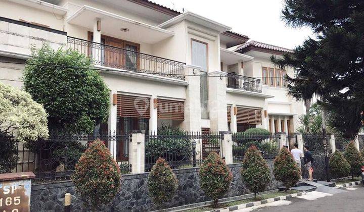 Di Jual Rumah Mewah 3 Lantai Di Slipi Shm Ada Basement 1