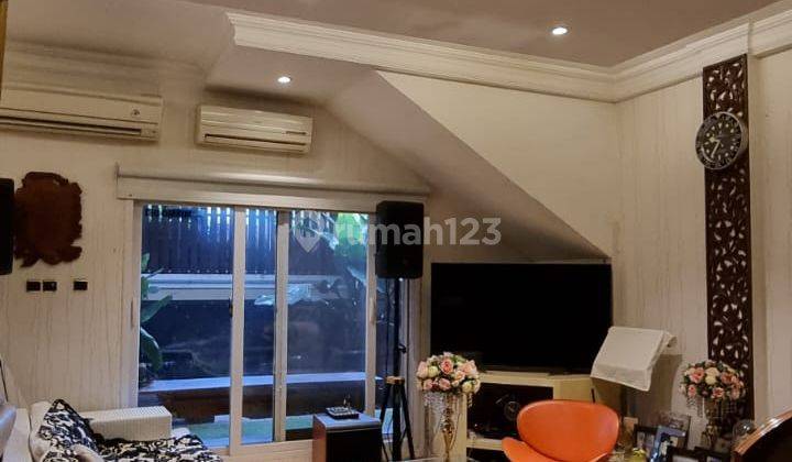  rumah cantik full furnished  di komplek perumahan sunter  1