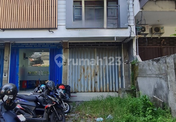 Ruko Bagus 3 Lantai di Pusat Kota Dijual, di Denpasar Barat Area