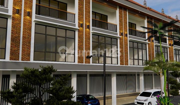 Ruko Baru dengan Design Modern Disewakan, di Teuku Umar Barat Area