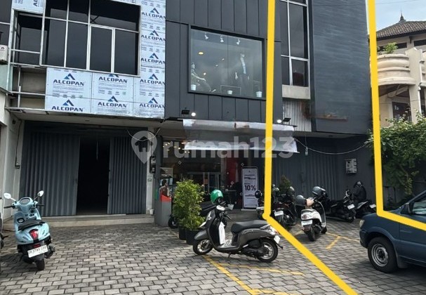 Ruko Bagus 3 Lantai Disewakan, di Gatsu Tengah Denpasar Area