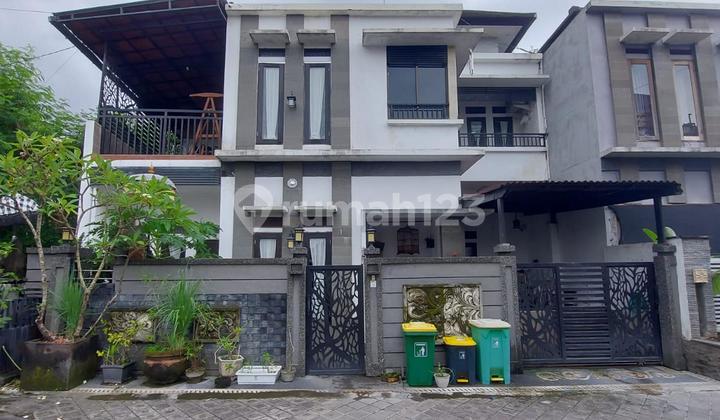 Rumah Modern Tropis Disewakan, di Padangsambian, Denpasar Area Rumah Modern Tropis Disewakan, di Padangsambian, Denpasar Area