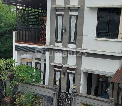 Rumah Modern Tropis Dijual, di Padangsambian, Denpasar Area 2