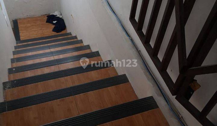 Rumah Bangunan 2 Lantai Dijual Area Pemecutan, Denpasar 5