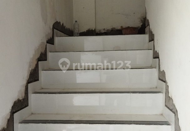 Ruko Bangunan 2 Lantai Area Canggu, Kuta Badung 4