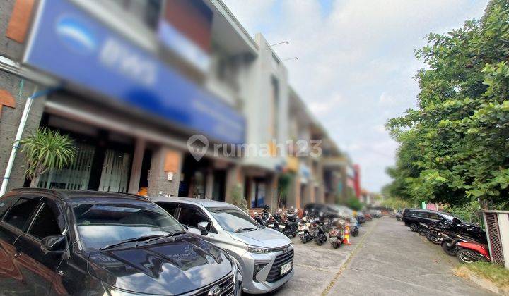 3 Storey Collaborative Shophouse for Rent, East Denpasar Area 1