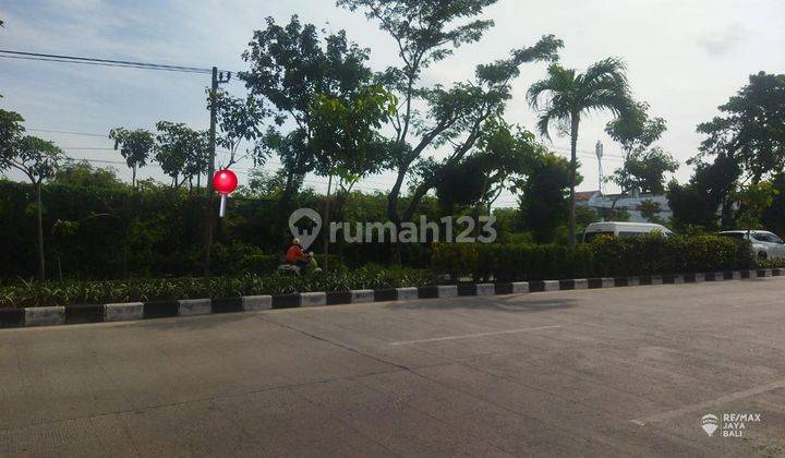 58.35 Are Land on Main Road for Sale, Seminyak Area 1