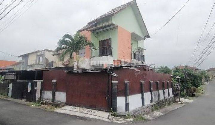 Rumah 2 Lantai Dengan Private Pool Dijual, Area Denpasar Barat 2