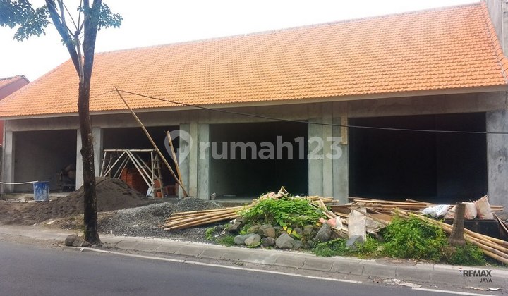 Ruko Baru Jadi di Pusat Pariwisata Disewakan, di Umalas Area