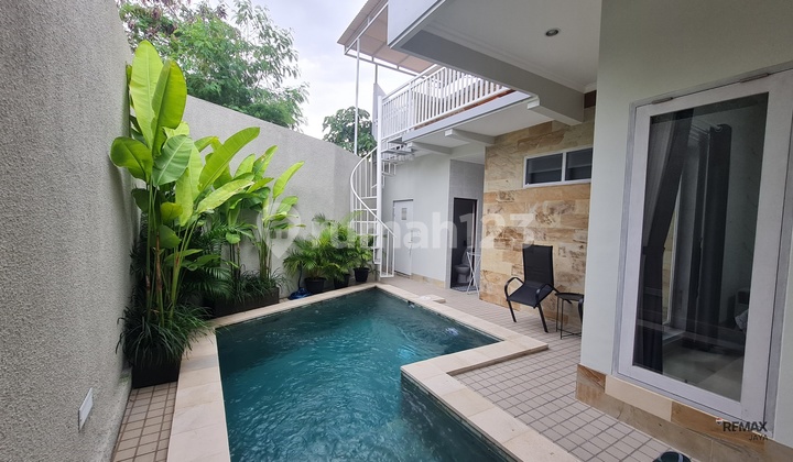 Villa Bagus Fully Furnished Disewakan, di Padonan, Dalung Area