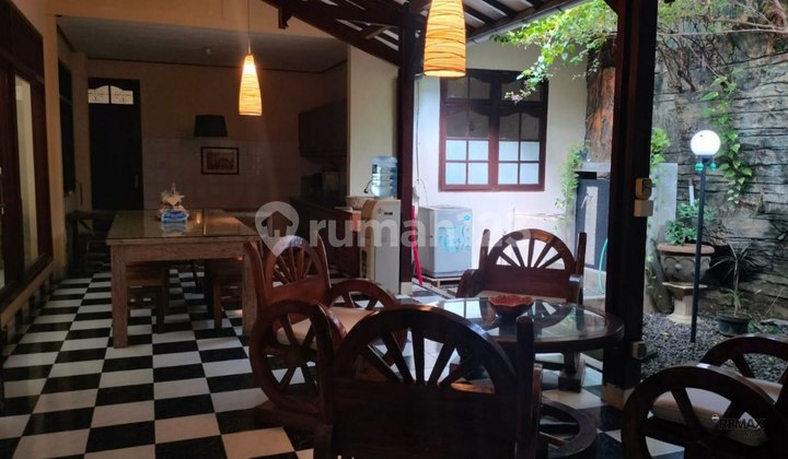 Rumah Besar dan Mewah 2 Lantai Dijual, di Renon Denpasar 2