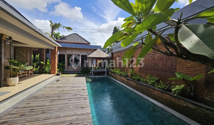 Brand New Villa Fully Furnished For Lease, In Cepaka Munggu Area Brand New Villa Fully Furnished For Lease, In Cepaka Munggu Area