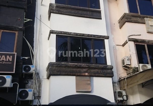 Ruko Premium 3 Lantai Akses Lokasi Bagus Disewakan, di Tuban Area