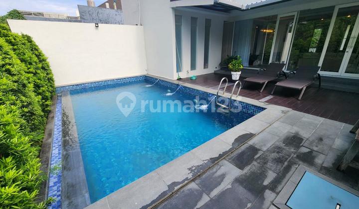 Rumah Mewah 2 Lantai Dijual, di Citraland, Denpasar Utara Area Rumah Mewah 2 Lantai Dijual, di Citraland, Denpasar Utara Area