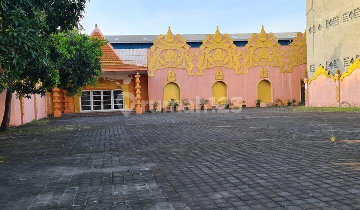 For Rent 50 Are Land Plus Building For Rent, in Jimbaran Area