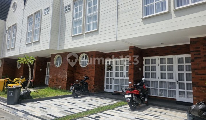 Rumah Cantik Siap Huni Disewakan, di Padangsambian Kelod Area Rumah Cantik Siap Huni Disewakan, di Padangsambian Kelod Area