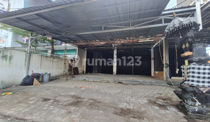 Ruko Gandeng Lokasi Super Premium Disewakan, di Renon, Denpasar Area Ruko Gandeng Lokasi Super Premium Disewakan, di Renon, Denpasar Area