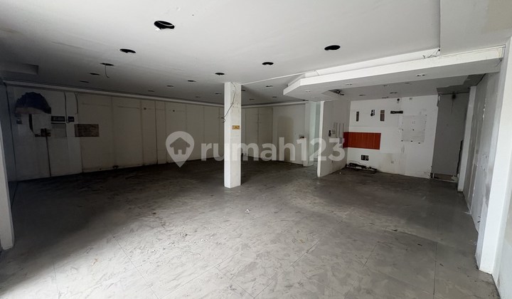 Ruko 2 Lantai Berdiri di Jalan Utama Disewakan, di Denpasar Barat Area Ruko 2 Lantai Berdiri di Jalan Utama Disewakan, di Denpasar Barat Area