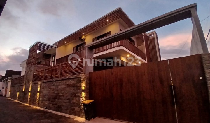 Luxury Ready-to-Occupy House for Sale, in Tegal Harum, Denpasar Area
