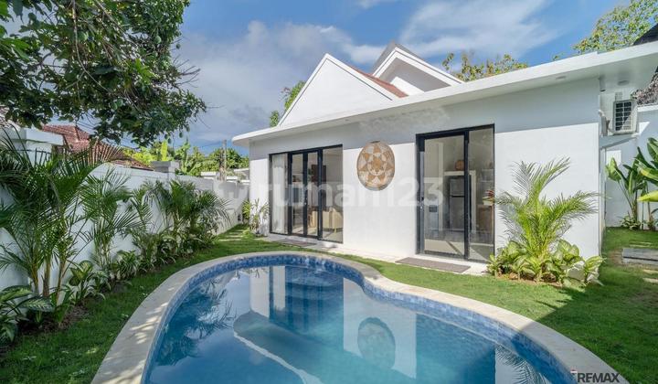 Villa Cantik Lokasi di Pusat Pariwisata Dijual, di Nusa Dua Area Villa Cantik Lokasi di Pusat Pariwisata Dijual, di Nusa Dua Area