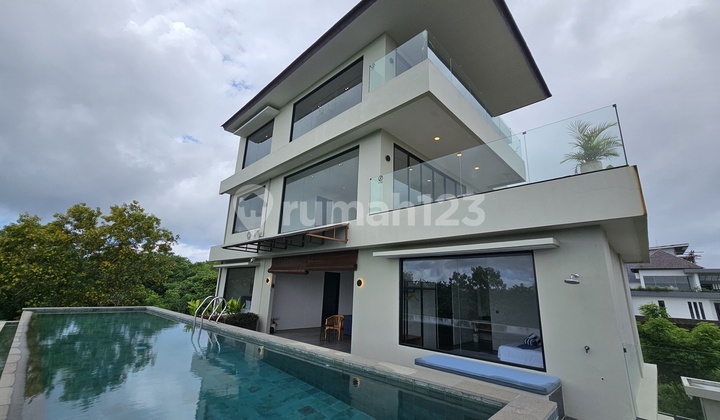 Luxury Villa With Stunning Ocean For Sale, At Kutuh, Jimbaran Area