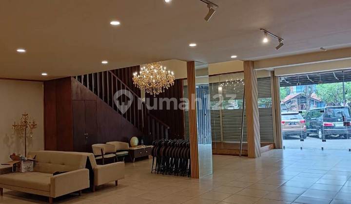 Strategic Commercial Building For Rent In Jimbaran Strategic Commercial Building For Rent In Jimbaran
