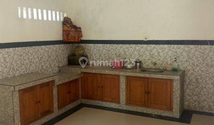 Rumah 1 Lantai Bergaya Traditional Bali Disewakan, di Kerobokan Kelod 2