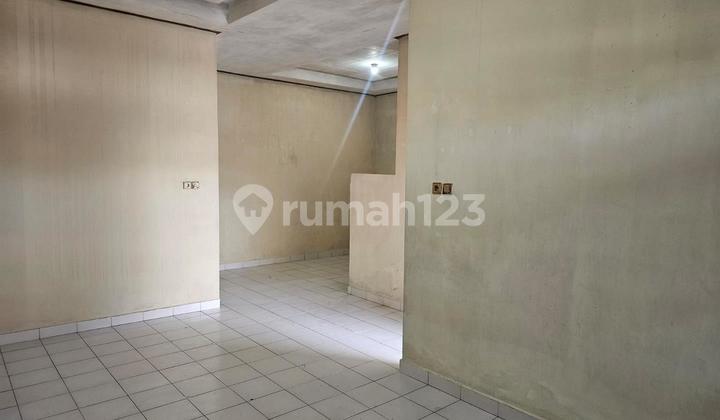 Rumah 1 Lantai 3 Kamar Tidur Disewakan, di Pulau Moyo, Denpasar Area 2