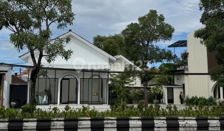 Toko Cantik Siap Pakai Disewakan di Bypass Sanur, Denpasar Area