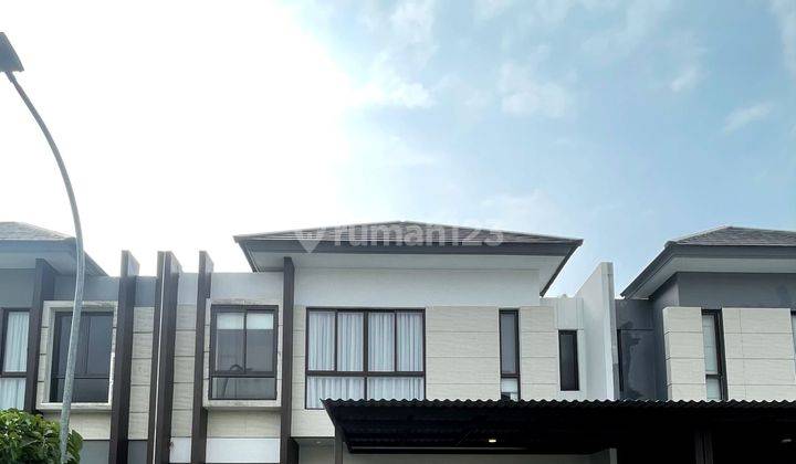 Rumah Mewah Full Furnish di Mozia Amata Bsd City 1