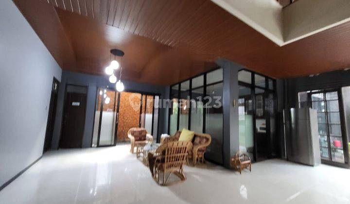 Dijual Rumah Hadap Selatan, Carport Luas  di Jl basoka raya, Kembangan 1