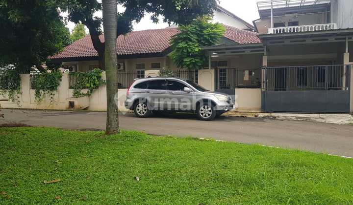 Rumah Bagus 6 BR di Villa Melati Mas, Tangerang Selatan 2