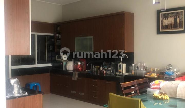 Rumah 2 Lantai di Delatinos BSD, Tangerang Selatan 2