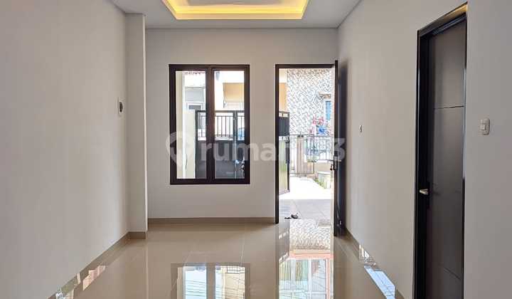 Rumah Bagus 2 Lantai di Cluster Catalina Gading Serpong, Tangerang Rumah Bagus 2 Lantai di Cluster Catalina Gading Serpong, Tangerang