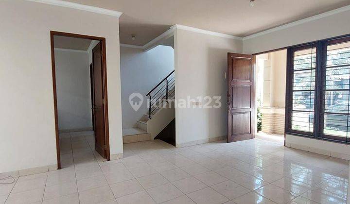 Rumah 2 Lantai Lokasi Strategis di Bsd Delatinos 2